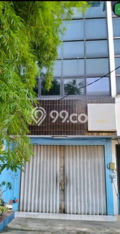 Ruko Dijual di Jakarta Pusat LT 139m2 & LB 192m2 Lokasi Terbaik! Ruko Dijual di Jakarta Pusat LT 139m2 & LB 192m2 Lokasi Terbaik!