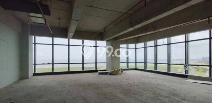 Unit Kantor Dijual di Jakarta Utara LT 404m2 & LB 404m2 Unit Kantor Dijual di Jakarta Utara LT 404m2 & LB 404m2