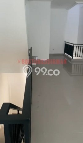 Ruko Disewakan di Pantai Indah Kapuk, Luas 225m², Kawasan Premium, Siap Usaha Ruko Disewakan di Pantai Indah Kapuk, Luas 225m², Kawasan Premium, Siap Usaha