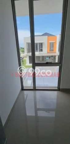 Rumah di Pantai Indah Kapuk 2, Jakarta Utara, Luas 80m² Bangunan 150m² Rumah di Pantai Indah Kapuk 2, Jakarta Utara, Luas 80m² Bangunan 150m²