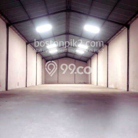For Rent Gudang Kawasan Margomulyo, Luas 720m², Lokasi Strategis, Siap Pakai For Rent Gudang Kawasan Margomulyo, Luas 720m², Lokasi Strategis, Siap Pakai