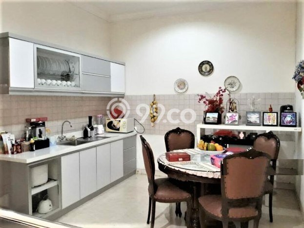 Rumah di Sunter, Jakarta Utara, Luas 250m² Bangunan 400m² Rumah di Sunter, Jakarta Utara, Luas 250m² Bangunan 400m²