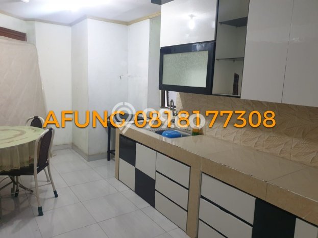Apartemen Strategis di Kemayoran, Luas 82m², 2 KM Apartemen Strategis di Kemayoran, Luas 82m², 2 KM