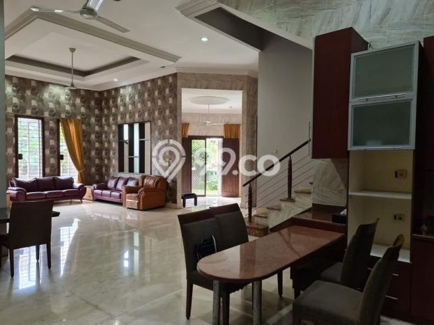 Rumah Minimalis 6 Kamar Terawat di Kompleks Cluster Sunter, Jakarta Utara Rumah Minimalis 6 Kamar Terawat di Kompleks Cluster Sunter, Jakarta Utara