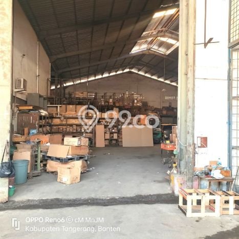 Gudang Kawasan Bisnis di Dadap, Luas 1000m², Jalan Strategis Gudang Kawasan Bisnis di Dadap, Luas 1000m², Jalan Strategis