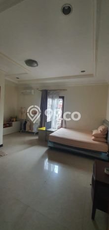 Rumah 5 KT 4 KM di Area Kelapa Gading, Jakarta Utara Rumah 5 KT 4 KM di Area Kelapa Gading, Jakarta Utara