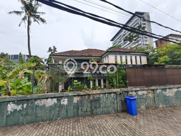 BEST DEAL! Rumah Untuk Investasi area Kemang, Luas 665m2m² Bangunan 527m2m² BEST DEAL! Rumah Untuk Investasi area Kemang, Luas 665m2m² Bangunan 527m2m²