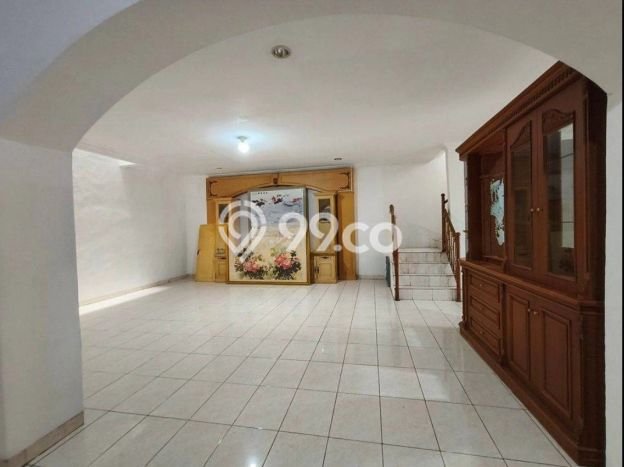 Rumah Kawasan Sunter, LT 135m², LB 250m² Rumah Kawasan Sunter, LT 135m², LB 250m²