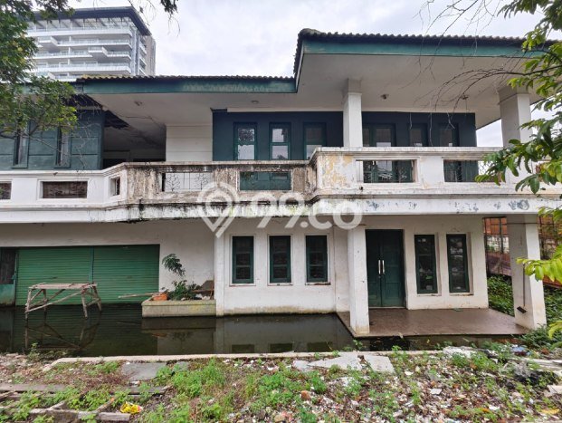 BEST DEAL! Rumah Untuk Investasi area Kemang, Luas 665m2m² Bangunan 527m2m² BEST DEAL! Rumah Untuk Investasi area Kemang, Luas 665m2m² Bangunan 527m2m²
