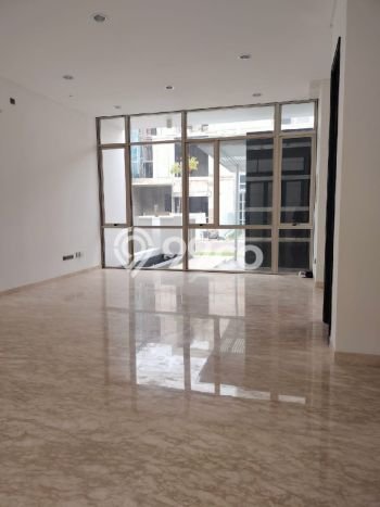 DIJUAL CEPAT! Rumah Ready Stock Area Strategis Pantai Indah Kapuk, LT 200m² LB 310m² DIJUAL CEPAT! Rumah Ready Stock Area Strategis Pantai Indah Kapuk, LT 200m² LB 310m²