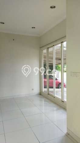 Jarang Ada! Rumah Sewa 4 Kamar Bagus Siap Huni Gading Serpong Jarang Ada! Rumah Sewa 4 Kamar Bagus Siap Huni Gading Serpong
