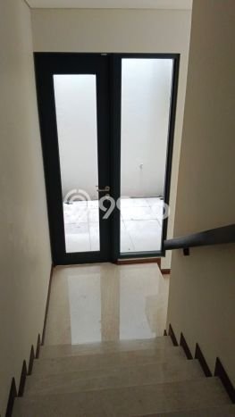 Sewa cepat hunian minimalis lokasi strategis 4 Kamar di BSD, Tangerang Selatan Sewa cepat hunian minimalis lokasi strategis 4 Kamar di BSD, Tangerang Selatan