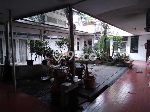 Lahan Strategis di Kebon Jeruk Dijual dengan Luas 444m2 Lahan Strategis di Kebon Jeruk Dijual dengan Luas 444m2