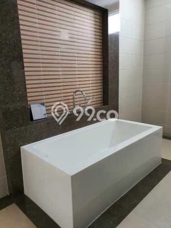 Hunian Elit LB 580m2 Siap Huni Desain Elegan di Gading Serpong Pondok Hijau Golf, Tangerang Hunian Elit LB 580m2 Siap Huni Desain Elegan di Gading Serpong Pondok Hijau Golf, Tangerang