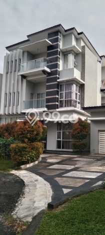 Ready to Use! Premium House LT 542m2 Desain Modern di Alam Sutera Ready to Use! Premium House LT 542m2 Desain Modern di Alam Sutera