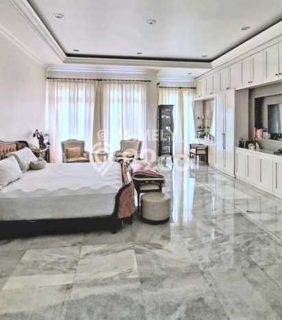 Ready to Use! Premium House LT 787m2 Desain Modern di Kemang Ready to Use! Premium House LT 787m2 Desain Modern di Kemang