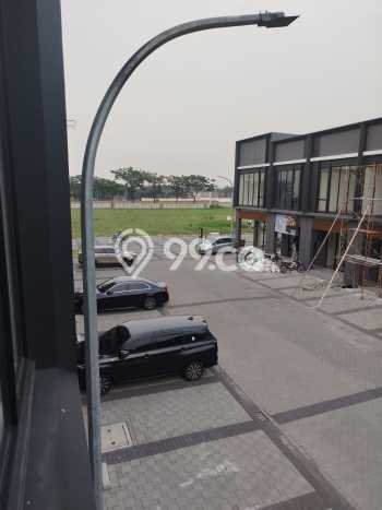 Ruko For Rent Kawasan , Luas 99m2m², Area Komersial, Jalan Utama Ruko For Rent Kawasan , Luas 99m2m², Area Komersial, Jalan Utama