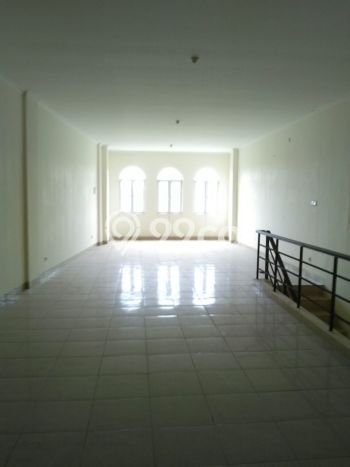 Disewakan Ruko di Pusat Kota Tangerang Ramai Strategis Disewakan Ruko di Pusat Kota Tangerang Ramai Strategis