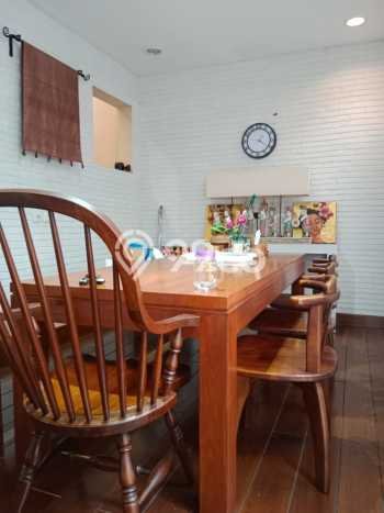 Hunian Super Elit dengan Akses Paling Strategis di Summarecon Serpong, Tangerang Hunian Super Elit dengan Akses Paling Strategis di Summarecon Serpong, Tangerang