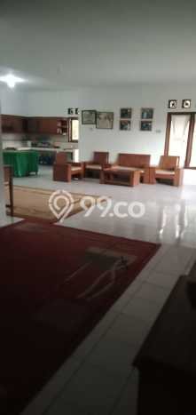 Lokasi Ideal! Vila di Cisarua, Dimensi 1800m2m², Lingkungan Asri dan tenang Lokasi Ideal! Vila di Cisarua, Dimensi 1800m2m², Lingkungan Asri dan tenang