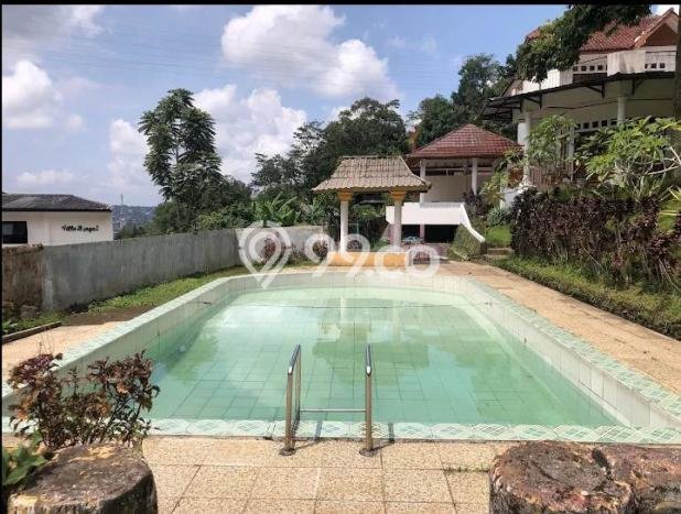 Lokasi Ideal! Vila di Cisarua, Dimensi 1800m2m², Lingkungan Asri dan tenang Lokasi Ideal! Vila di Cisarua, Dimensi 1800m2m², Lingkungan Asri dan tenang