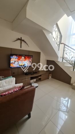 Jual Rumah Eksklusif 3 KT di Gading Serpong Elista Village, Tangerang Jual Rumah Eksklusif 3 KT di Gading Serpong Elista Village, Tangerang