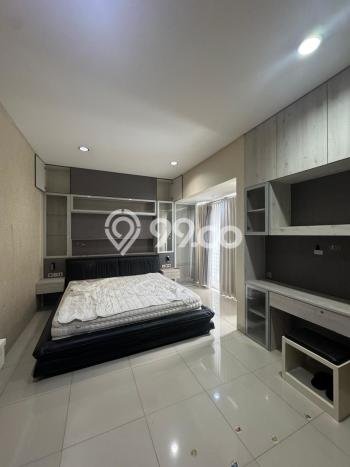Rumah Elit Modern Tanpa Renovasi di Pantai Indah Kapuk Jakarta Utara Rumah Elit Modern Tanpa Renovasi di Pantai Indah Kapuk Jakarta Utara