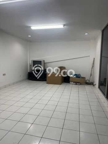 Ruko Dijual di Jakarta Utara LT 216m2 & LB 650m2 Lokasi Terbaik! Ruko Dijual di Jakarta Utara LT 216m2 & LB 650m2 Lokasi Terbaik!