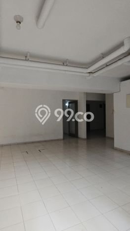 Hunian Eksklusif 4 KT / 3 KM untuk Disewa di Pondok Indah, Jakarta Selatan Hunian Eksklusif 4 KT / 3 KM untuk Disewa di Pondok Indah, Jakarta Selatan
