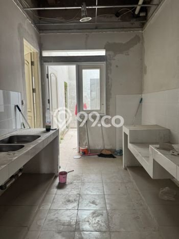 Rumah sewa siap pakai 4 KT di Alam Sutera, Tangerang Rumah sewa siap pakai 4 KT di Alam Sutera, Tangerang