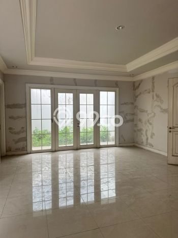 Rumah sewa siap pakai 4 KT di Alam Sutera, Tangerang Rumah sewa siap pakai 4 KT di Alam Sutera, Tangerang