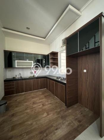 Siap Huni Hunian Elit 5 Kamar di Tanjung Priok Dekat ke Mana Pun Siap Huni Hunian Elit 5 Kamar di Tanjung Priok Dekat ke Mana Pun