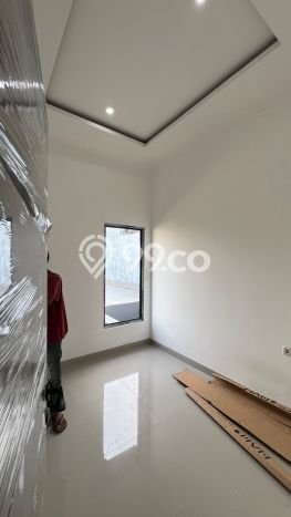 For Sale Hunian Rumah Terawat 3 Kamar di Meruya, Jakarta Barat For Sale Hunian Rumah Terawat 3 Kamar di Meruya, Jakarta Barat