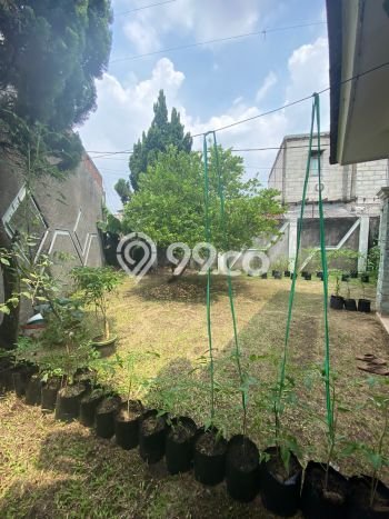 Disewakan! Rumah 4 Kamar Tidur &
2 Kamar Mandi di Bandung Kota, Bandung Disewakan! Rumah 4 Kamar Tidur &
2 Kamar Mandi di Bandung Kota, Bandung