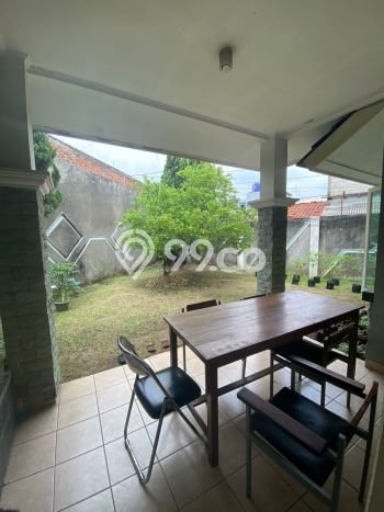 Disewakan! Rumah 4 Kamar Tidur &
2 Kamar Mandi di Bandung Kota, Bandung Disewakan! Rumah 4 Kamar Tidur &
2 Kamar Mandi di Bandung Kota, Bandung
