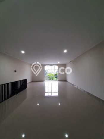 AREA BISNIS! Ruko di Batununggal, Luas 170m2m², Jalan Utama, Ramai AREA BISNIS! Ruko di Batununggal, Luas 170m2m², Jalan Utama, Ramai