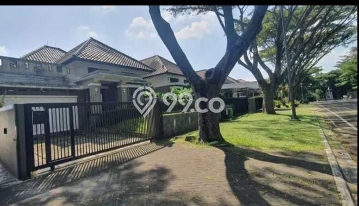 Ready to Use! Luxury House LT 350m2 Desain Modern di Padalarang Ready to Use! Luxury House LT 350m2 Desain Modern di Padalarang