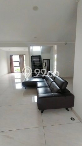 Siap Huni Hunian Elit 3 Kamar di Batununggal Dekat ke Mana Pun Siap Huni Hunian Elit 3 Kamar di Batununggal Dekat ke Mana Pun