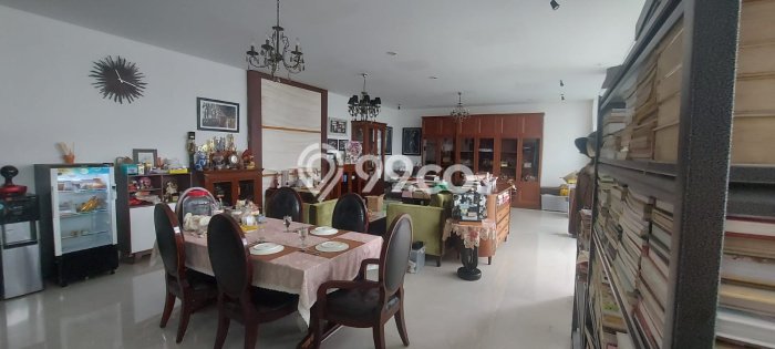 Disewakan Cepat Rumah Kondisi Bagus di Kawasan Kebon Jeruk, Jakarta Barat Disewakan Cepat Rumah Kondisi Bagus di Kawasan Kebon Jeruk, Jakarta Barat