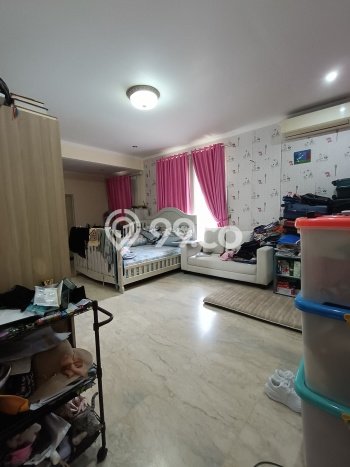 Dijual Rumah Luas Elegan Dengan View Cantik di Ragunan, Jakarta Selatan Dijual Rumah Luas Elegan Dengan View Cantik di Ragunan, Jakarta Selatan