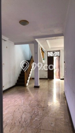 Rumah Elit Modern Tanpa Renovasi di Permata Hijau Jakarta Selatan Rumah Elit Modern Tanpa Renovasi di Permata Hijau Jakarta Selatan