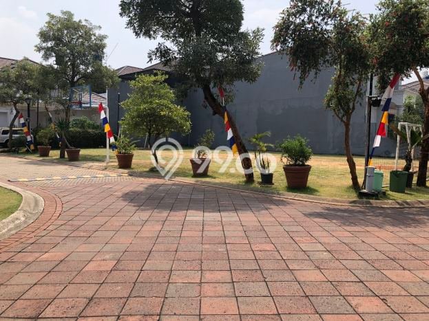 Rumah dengan Lokasi Strategis 5 KT di Kebon Jeruk, Jakarta Barat Rumah dengan Lokasi Strategis 5 KT di Kebon Jeruk, Jakarta Barat