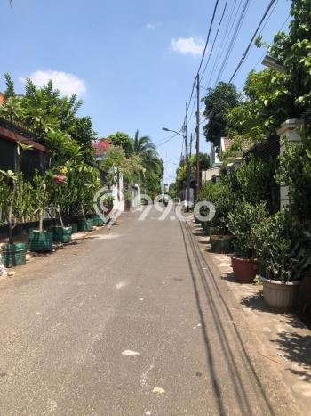 Rumah Siap Disurvey di Kemanggisan, Jakarta Barat, Luas 602m² LB 90m² Rumah Siap Disurvey di Kemanggisan, Jakarta Barat, Luas 602m² LB 90m²