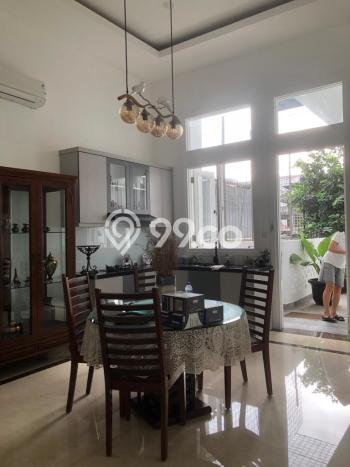 Rumah Mewah LB 2000m2 Siap Pakai Desain Elegan di Kemanggisan, Jakarta Barat Rumah Mewah LB 2000m2 Siap Pakai Desain Elegan di Kemanggisan, Jakarta Barat