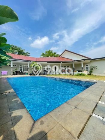 Rumah Terawat di Pejaten, Jakarta Selatan, Luas 1055m² LB 600m² DIJUAL CEPAT! Rumah Terawat di Pejaten, Jakarta Selatan, Luas 1055m² LB 600m² DIJUAL CEPAT!