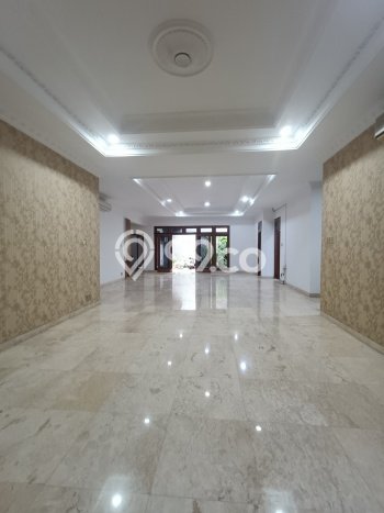 Rumah Cantik Siap Pakai Di Kebayoran Baru Luas 450m2 Lokasi Strategis Rumah Cantik Siap Pakai Di Kebayoran Baru Luas 450m2 Lokasi Strategis