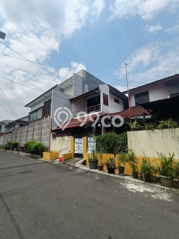 Rumah Modern 5 Kamar LT 100m2 di Kemanggisan Rumah Modern 5 Kamar LT 100m2 di Kemanggisan
