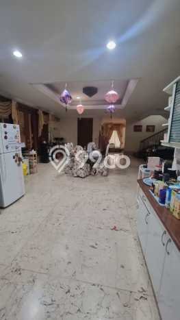 Rumah Elit LB 600m2 Siap Huni Desain Elegan di Puri Indah, Jakarta Barat Rumah Elit LB 600m2 Siap Huni Desain Elegan di Puri Indah, Jakarta Barat