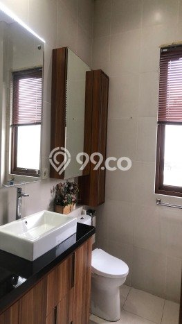 Sewa Rumah Murah di Cipete Jakarta Selatan dengan 4 Kamar Tidur Sewa Rumah Murah di Cipete Jakarta Selatan dengan 4 Kamar Tidur