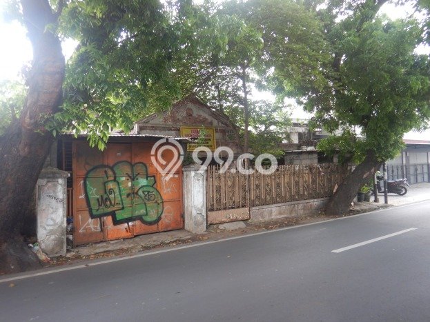 Hunian Cantik Modern Lb 200m2 di Kebayoran Lama, Jakarta Selatan Hunian Cantik Modern Lb 200m2 di Kebayoran Lama, Jakarta Selatan